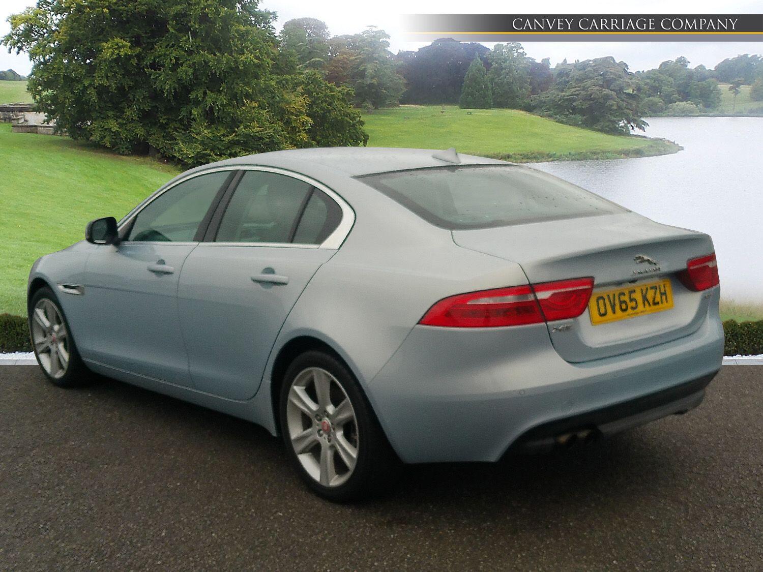 Used Jaguar XE 2015 for sale - 75770039: Photo 4
