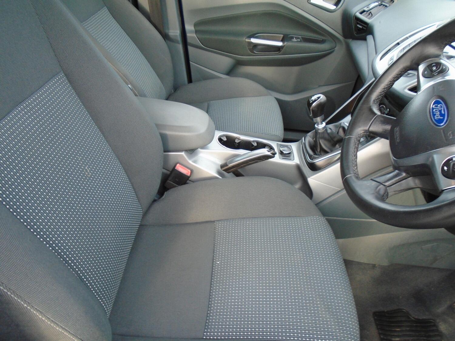 Used Ford Grand C-Max 2014 for sale - 76422825: Photo 9