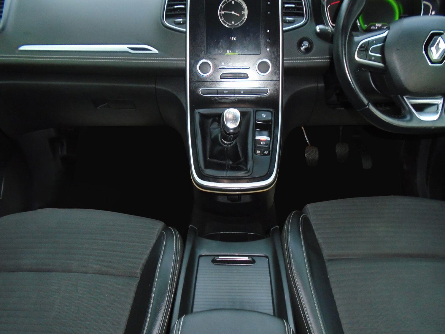 Used Renault Grand Scenic for sale - 77769657: Photo 10