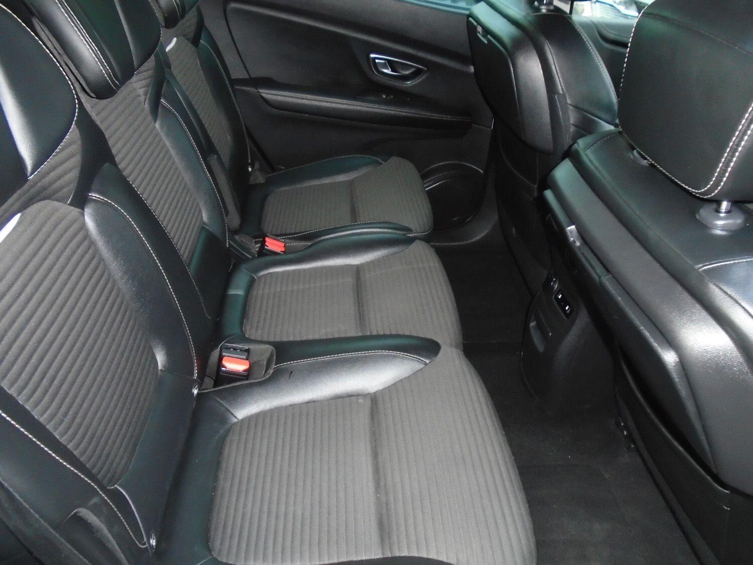 Used Renault Grand Scenic for sale - 77769657: Photo 9