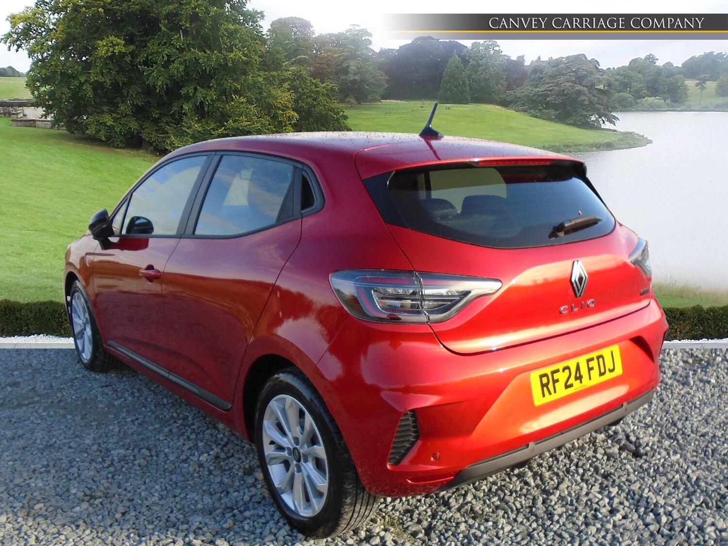 Used Renault Clio 2024 for sale - 76473892: Photo 4