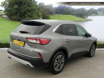 Used Ford Kuga 2022 for sale - 76188639: Photo 3