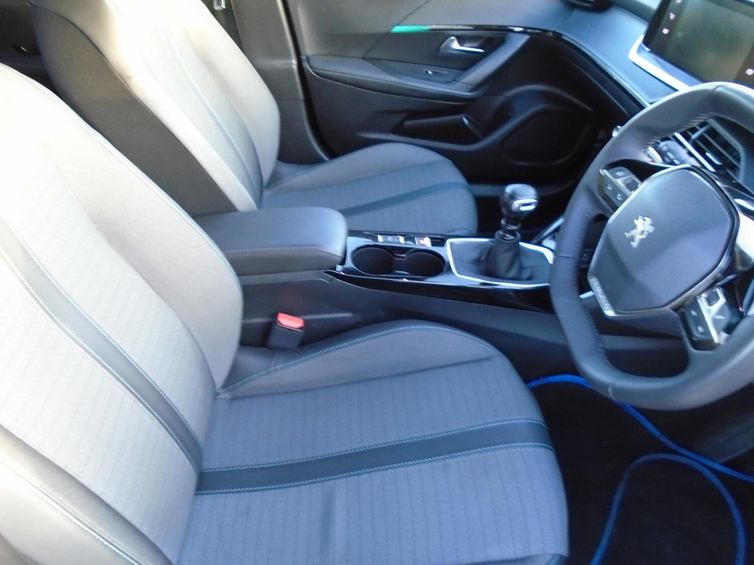 Used Peugeot 2008 2023 for sale - 76326942: Photo 11