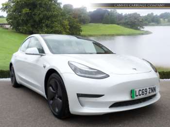 2019 (69) - (Dual Motor) Long Range Auto 4WDE 4dr