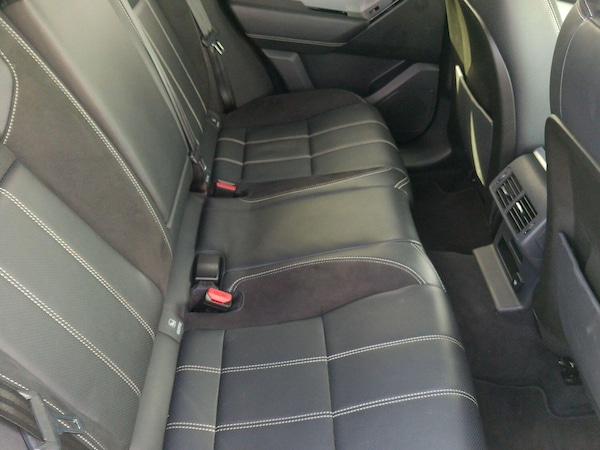 Used Land Rover Range Rover Velar 2019 for sale - 75707394: Photo 8