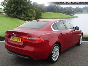 Used Jaguar XE 2019 for sale - 77612513: Photo