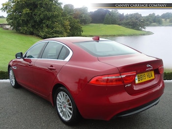 Used Jaguar XE 2019 for sale - 77612513: Photo