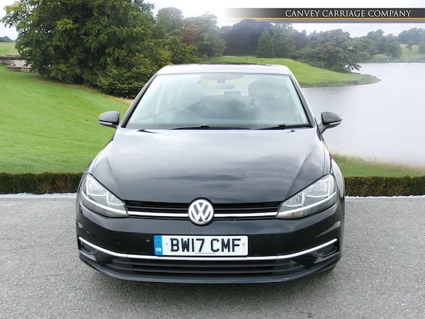 Used Volkswagen Golf 2017 for sale - 76269596: Photo 2