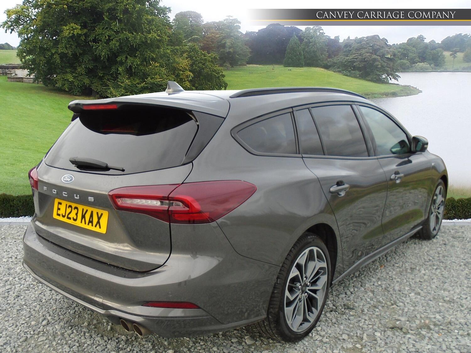 Used Ford Focus 2023 for sale - 76188433: Photo 2