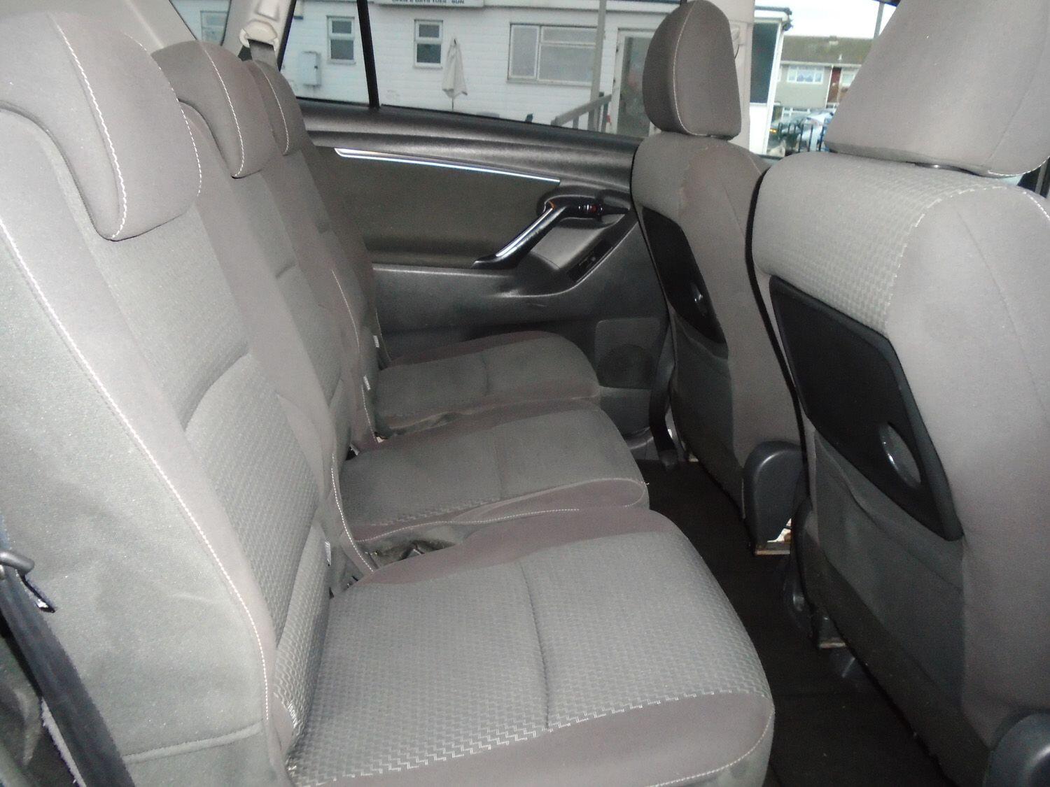 Used Toyota Verso 2015 for sale - 77229881: Photo 11