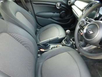 Used MINI Hatch 2018 for sale - 74691089: Photo