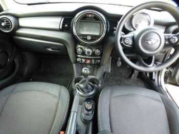 Used MINI Hatch 2018 for sale - 74691089: Photo