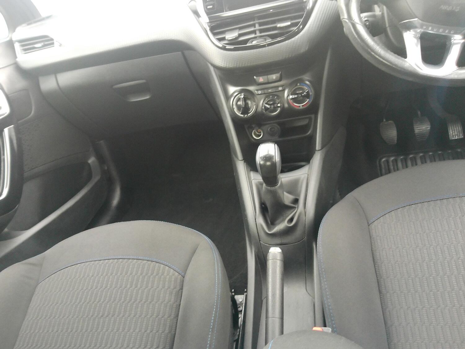 Used Peugeot 208 2018 for sale - 76645046: Photo 10