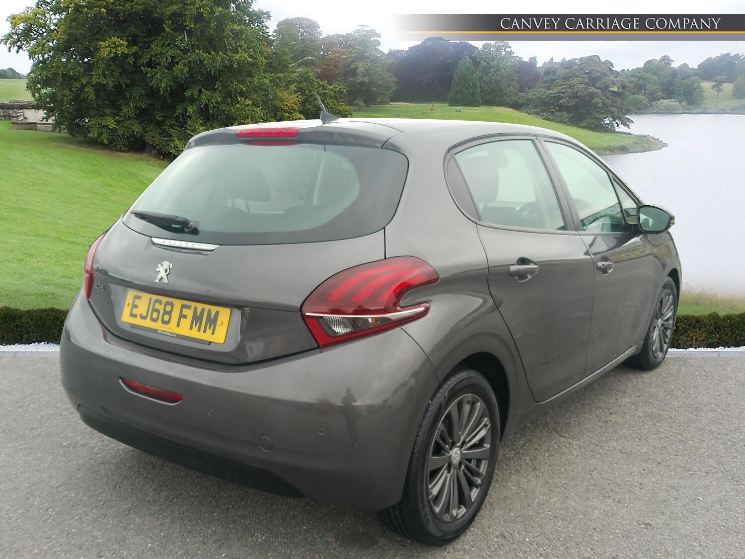 Used Peugeot 208 2018 for sale - 76645046: Photo 3