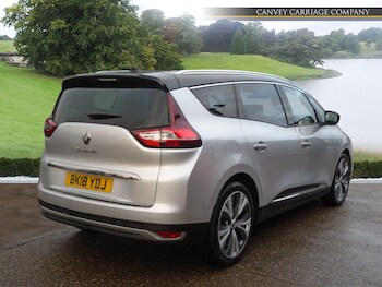 Used Renault Grand Scenic 2018 for sale - 77268150: Photo