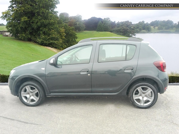 Used Dacia Sandero Stepway 2020 for sale - 76200630: Photo 5