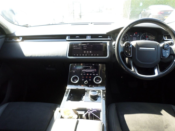 Used Land Rover Range Rover Velar 2018 for sale - 74837928: Photo 13