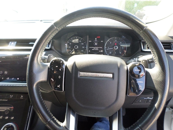 Used Land Rover Range Rover Velar 2018 for sale - 74837928: Photo 9