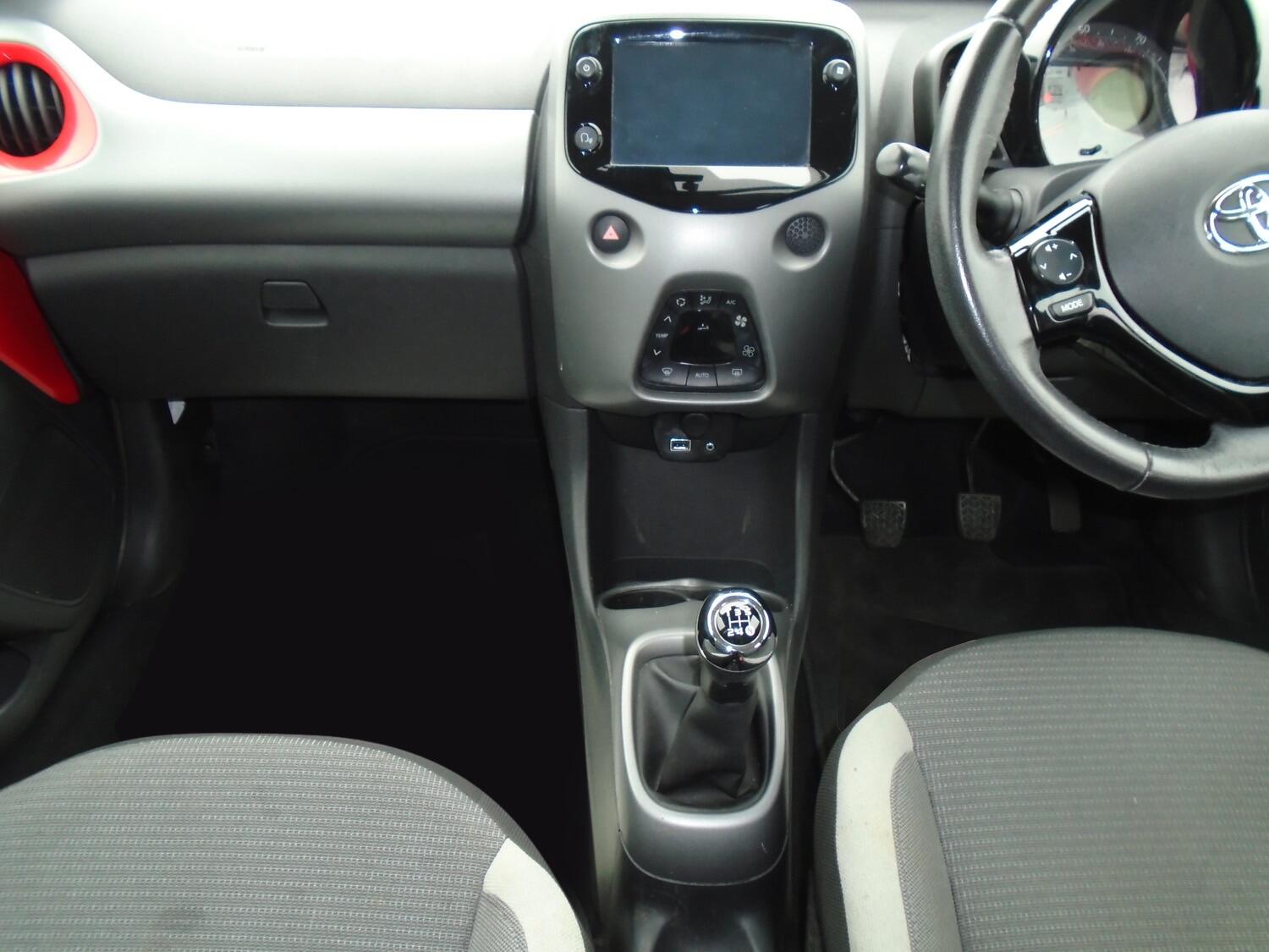 Used Toyota AYGO 2020 for sale - 77496508: Photo 9