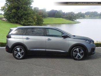Used Peugeot 5008 2019 for sale - 79325094: Photo