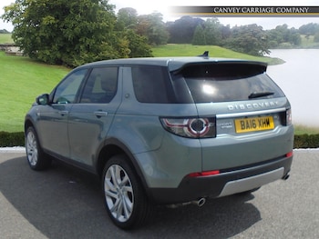 Used Land Rover Discovery Sport 2016 for sale - 78965225: Photo