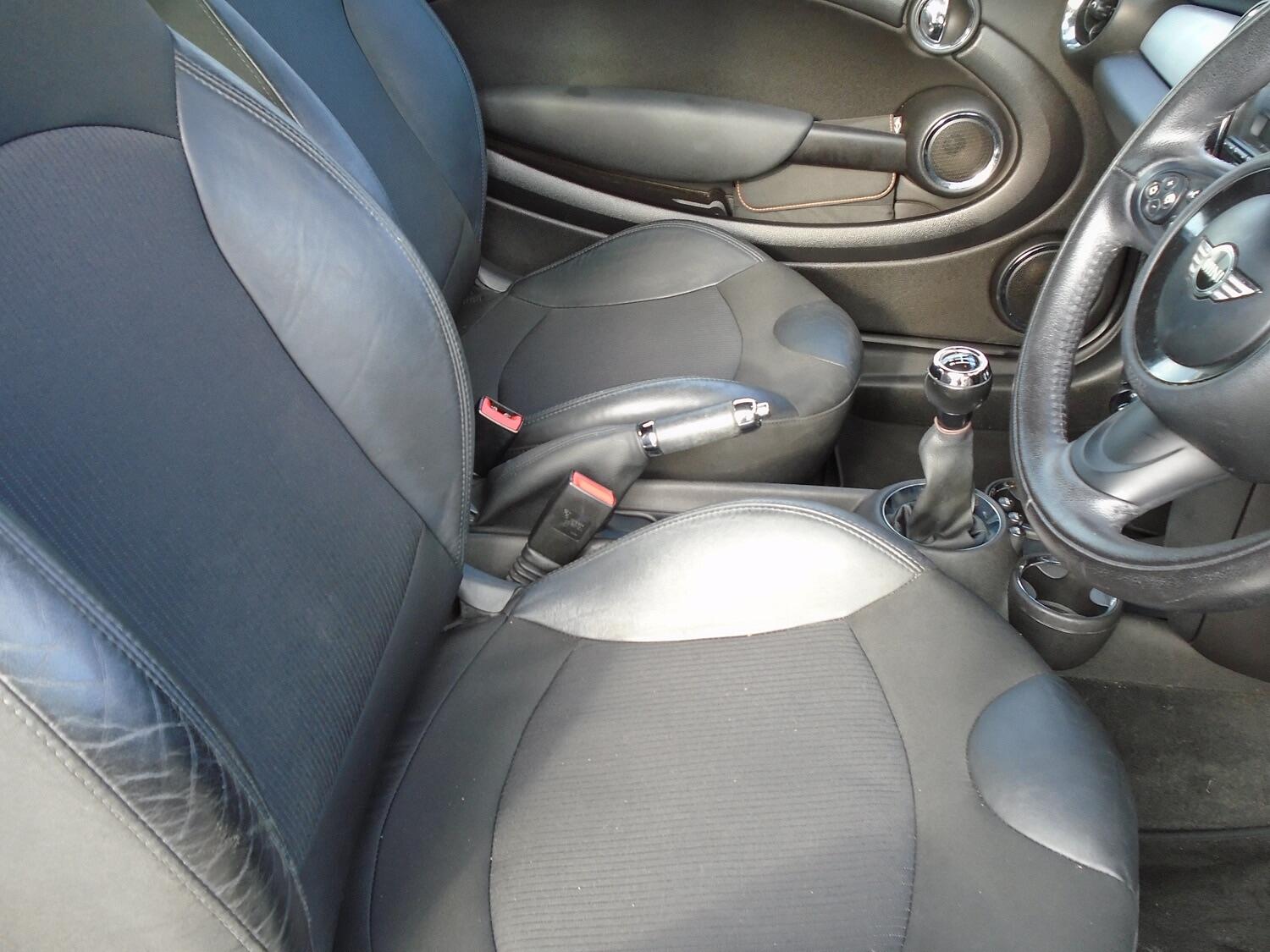 Used MINI Convertible 2015 for sale - 76370733: Photo 10