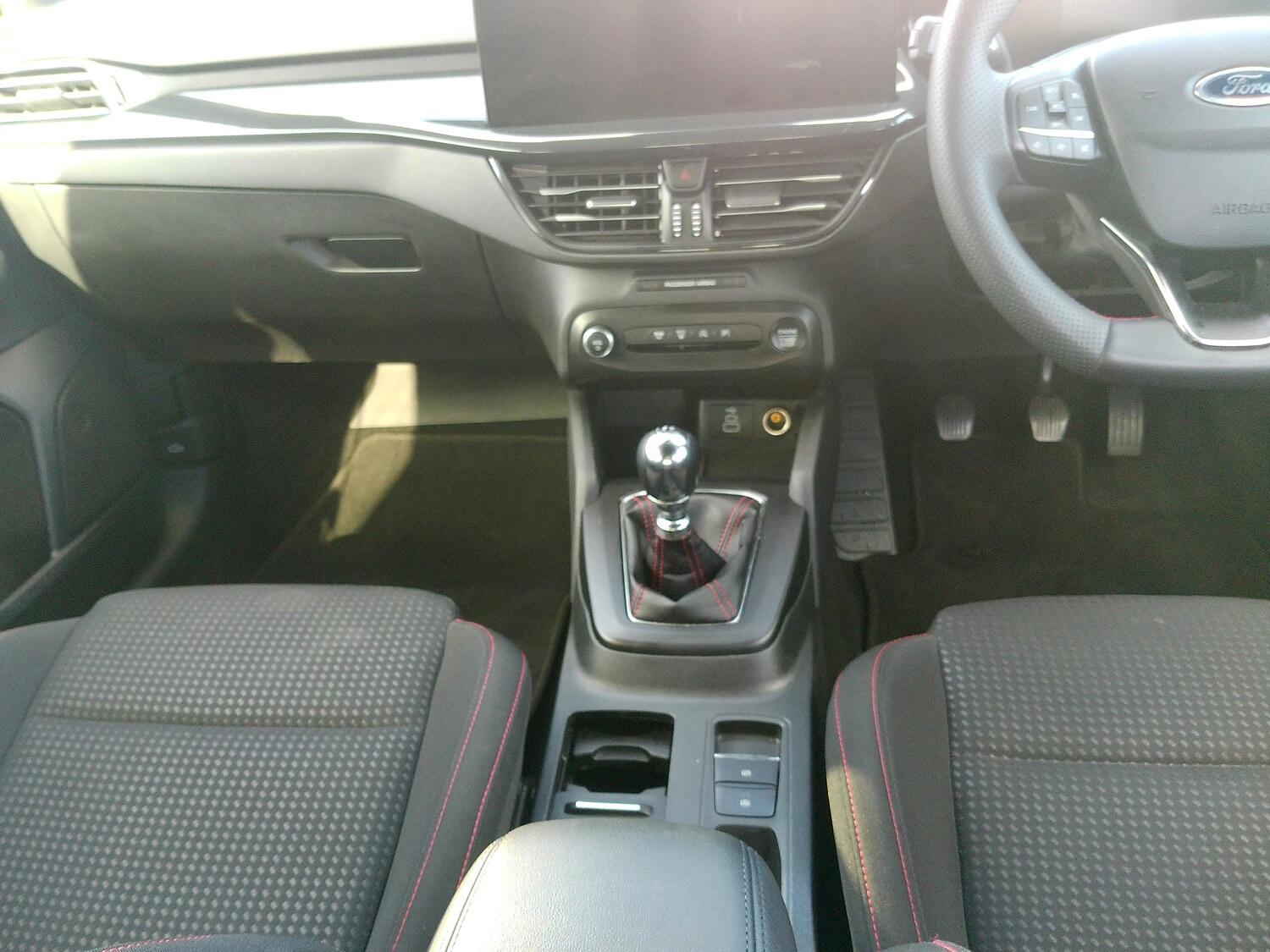 Used Ford Focus 2023 for sale - 76072378: Photo 10