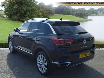 Used Volkswagen T-Roc 2018 for sale - 78063036: Photo