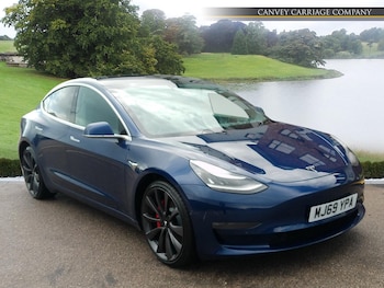 2019 (69) - (Dual Motor) Performance Auto 4WDE 4dr (Performance Upgrade)