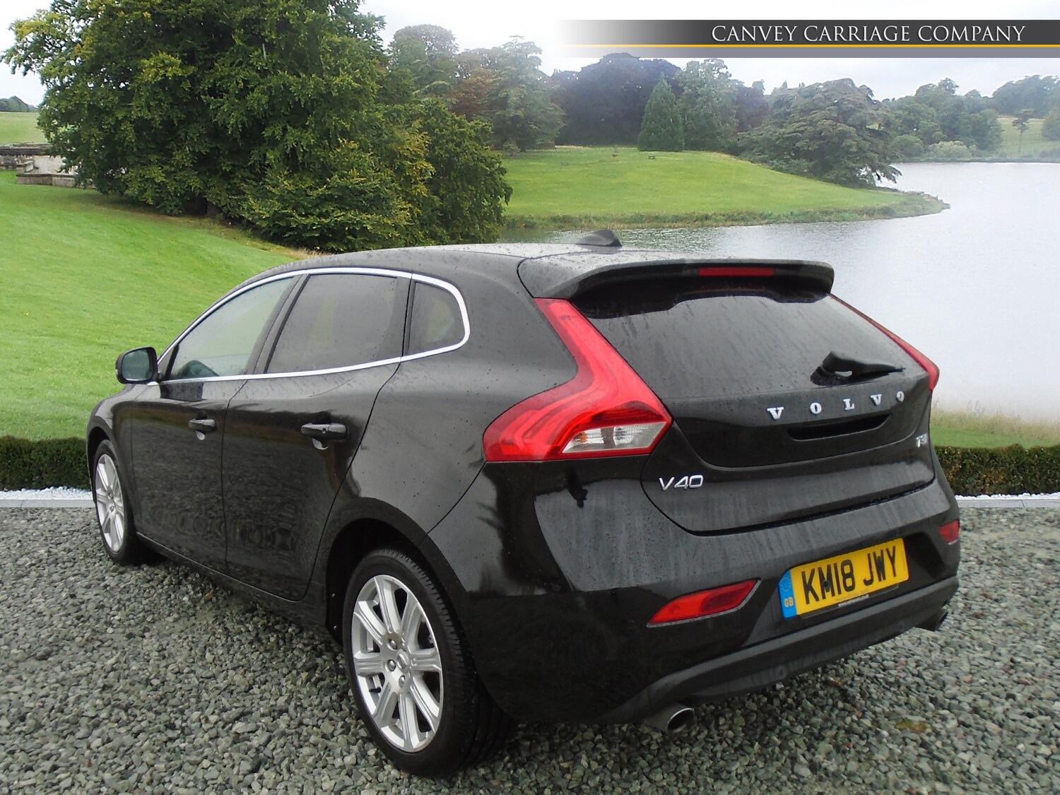 Used Volvo V40 2018 for sale - 76283234: Photo 4