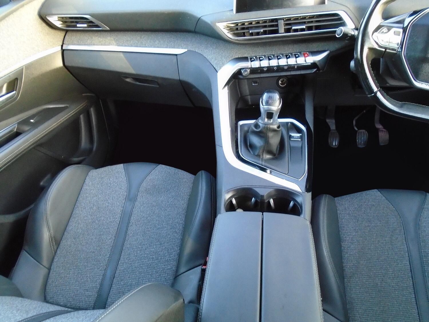 Used Peugeot 3008 for sale - 77267028: Photo 9