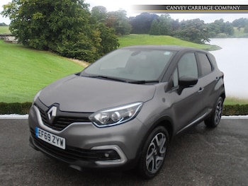 Used Renault Captur 2020 for sale - 76991387: Photo