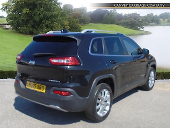 Used Jeep Cherokee 2015 for sale - 79157827: Photo
