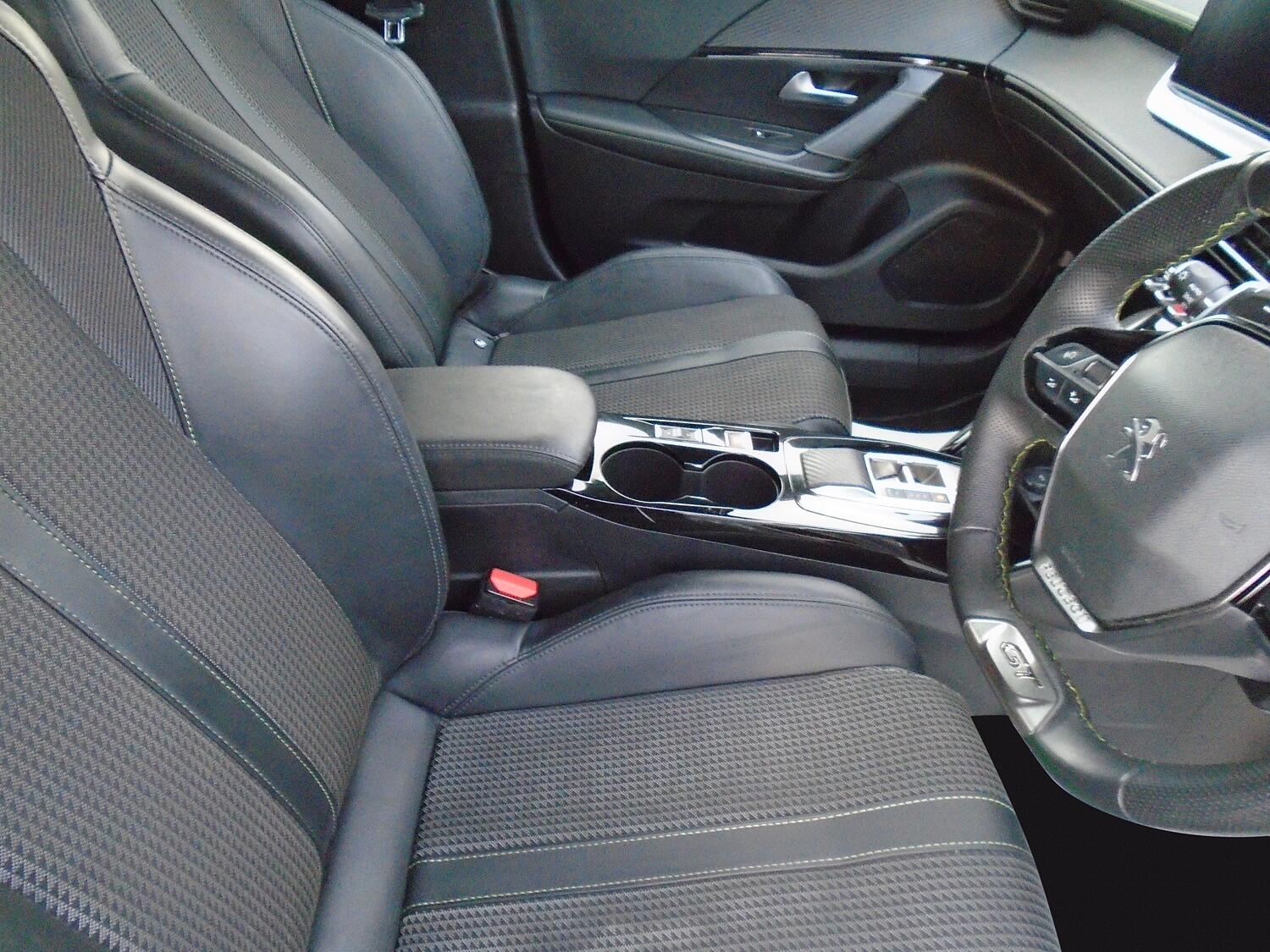 Used Peugeot 2008 2022 for sale - 76824616: Photo 11