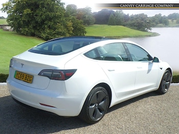 Used Tesla Model 3 2019 for sale - 75719563: Photo