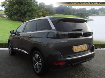 Used Peugeot 5008 2022 for sale - 77155920: Photo