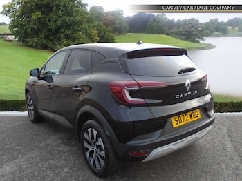 Used Renault Captur 2022 for sale - 77175768: Photo