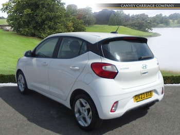 Used Hyundai i10 2023 for sale - 78911487: Photo