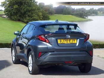 Used Toyota C-HR 2020 for sale - 75109727: Photo