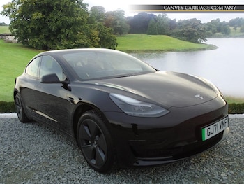 2021 (71) - Standard Range Plus Auto RWD 4dr