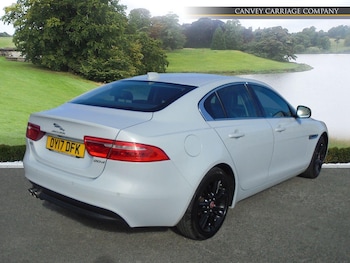Used Jaguar XE 2017 for sale - 77737776: Photo