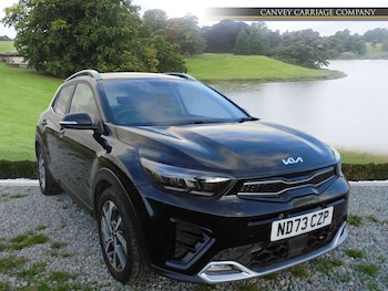 Used Kia Stonic 2023 for sale - 76282648: Photo