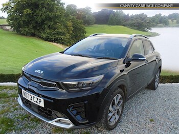 Used Kia Stonic 2023 for sale - 76282648: Photo