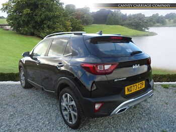 Used Kia Stonic 2023 for sale - 76282648: Photo