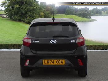 Used Hyundai i10 2024 for sale - 79564701: Photo
