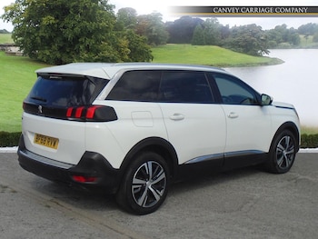 Used Peugeot 5008 2018 for sale - 79324712: Photo