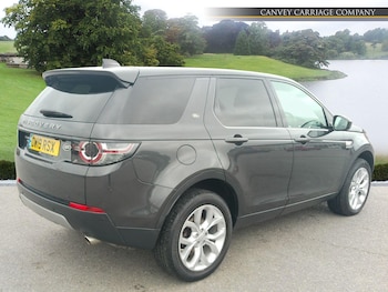 Used Land Rover Discovery Sport 2019 for sale - 75756748: Photo