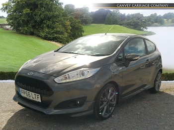 Used Ford Fiesta 2016 for sale - 75657442: Photo