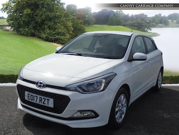 Used Hyundai i20 2017 for sale - 78548521: Photo