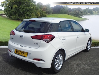 Used Hyundai i20 2017 for sale - 78548521: Photo